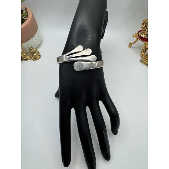 Vintage Bracelet Taxco Mexico Sterling Cuff Modernist Hinged Wide Streaks IN-02 - Picture 2 of 11